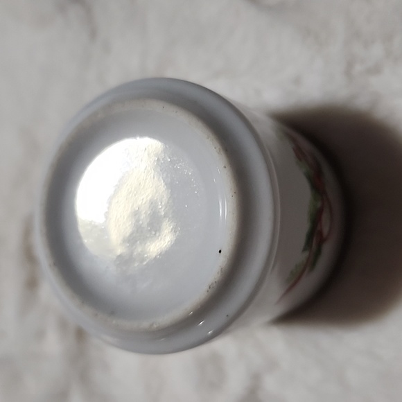 VINTAGE  CHRISTMAS DECORATIVE GLASS BOWL AND CANDLE HOLDER - Picture 9 of 9